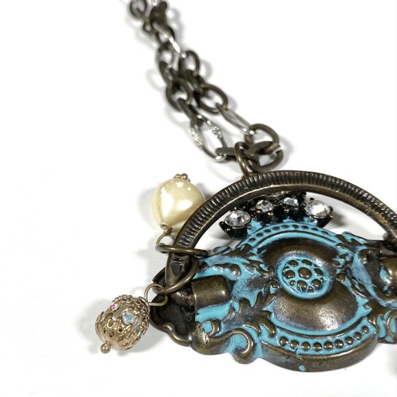 Victorian Style Necklace Antiqued Door Knocker Charms Rhinestone Chunky Handmade - Picture 10 of 13